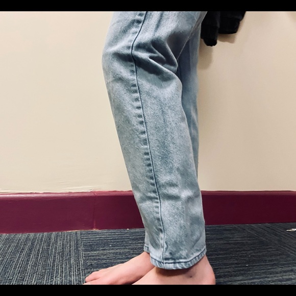 VINTAGE HIGH RISE MOM/BOYFRIEND JEANS - Picture 7 of 7